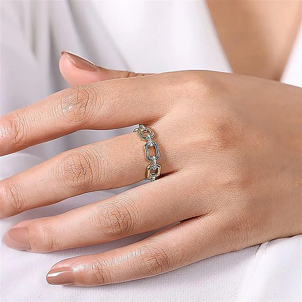0.11ctw Chain Link Diamond Band- Yellow Gold