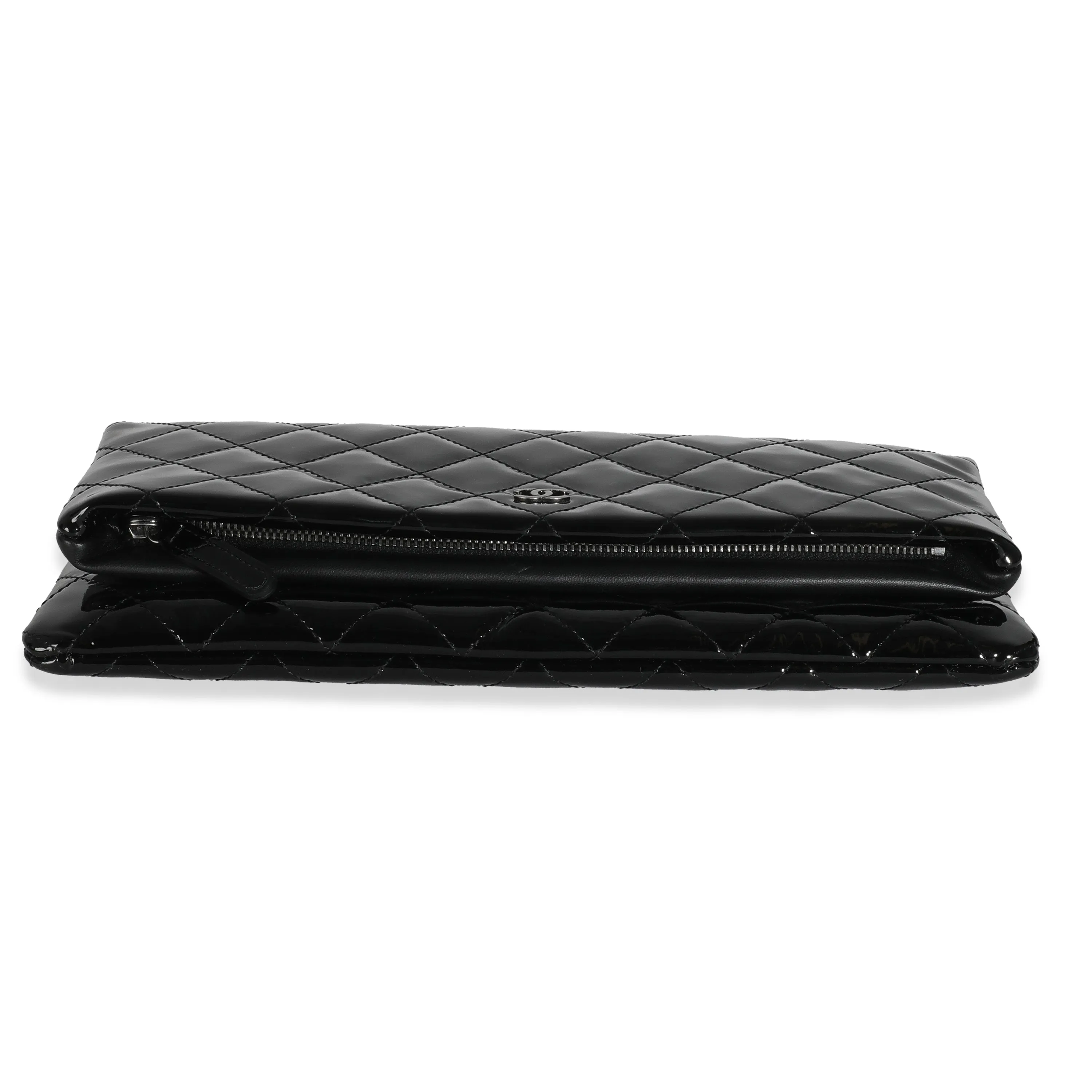 14B Black Quilted Patent Beauty CC Flap Clutch