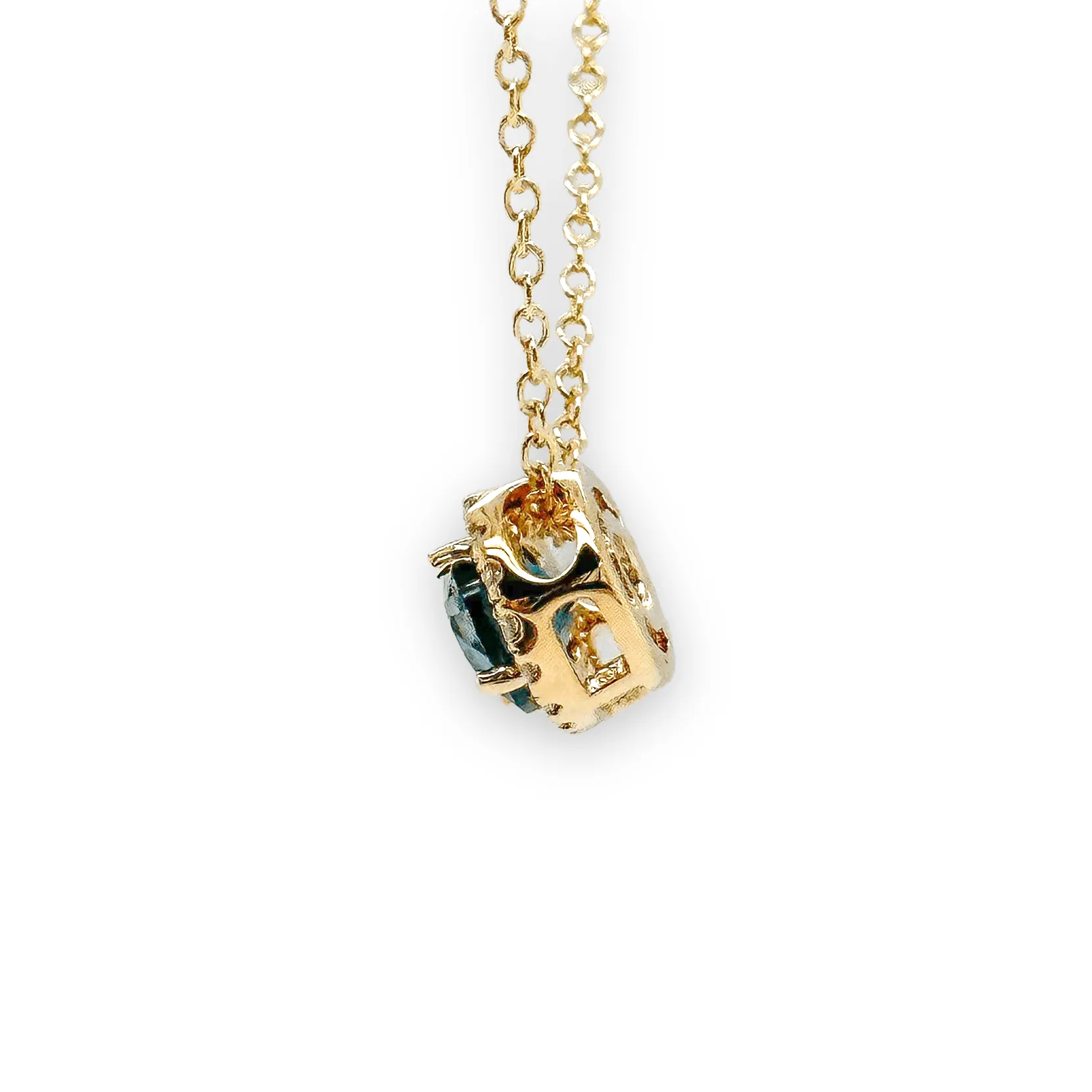 14K Y Gold 0.77ct Oval Tourmaline & 0.10ctw H/SI2 Diamond Pendant