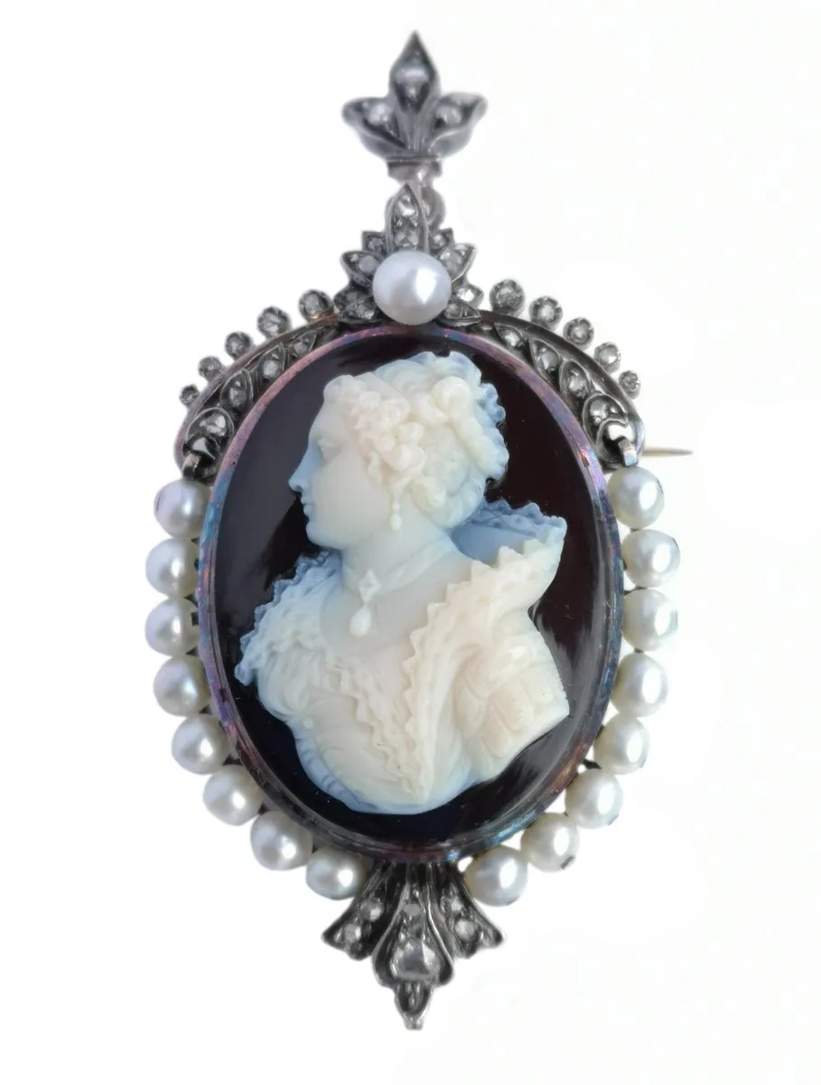 Antique 19th Century French Sardonyx Cameo Pendant