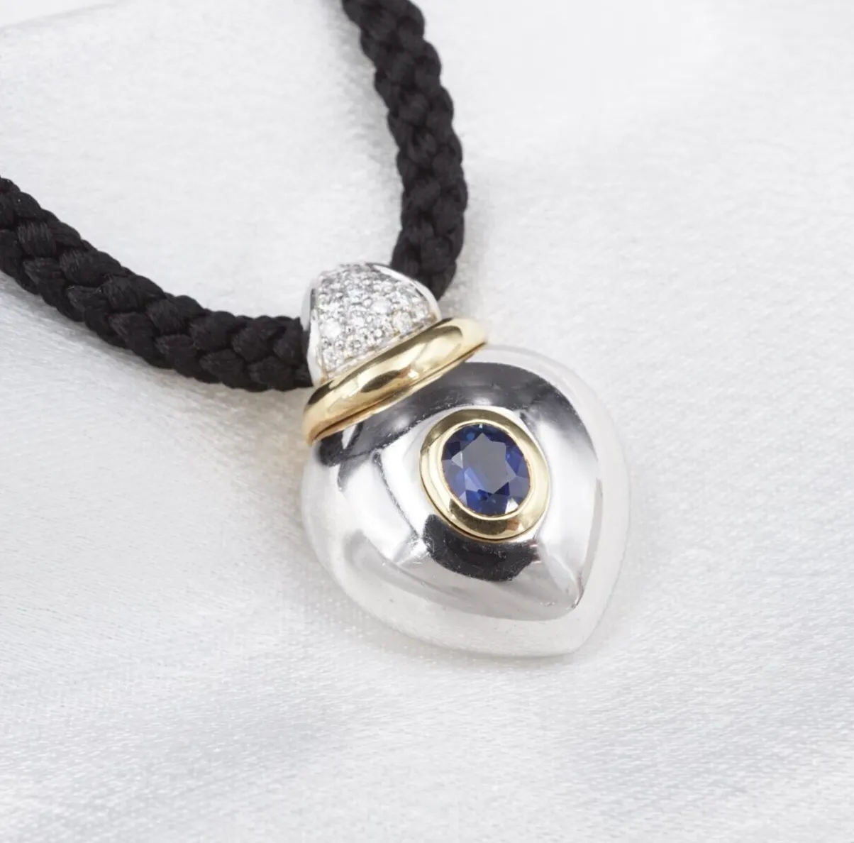 Designer 18k Heart Pendant Palladium Sapphire Pave Diamond Locket PG1552