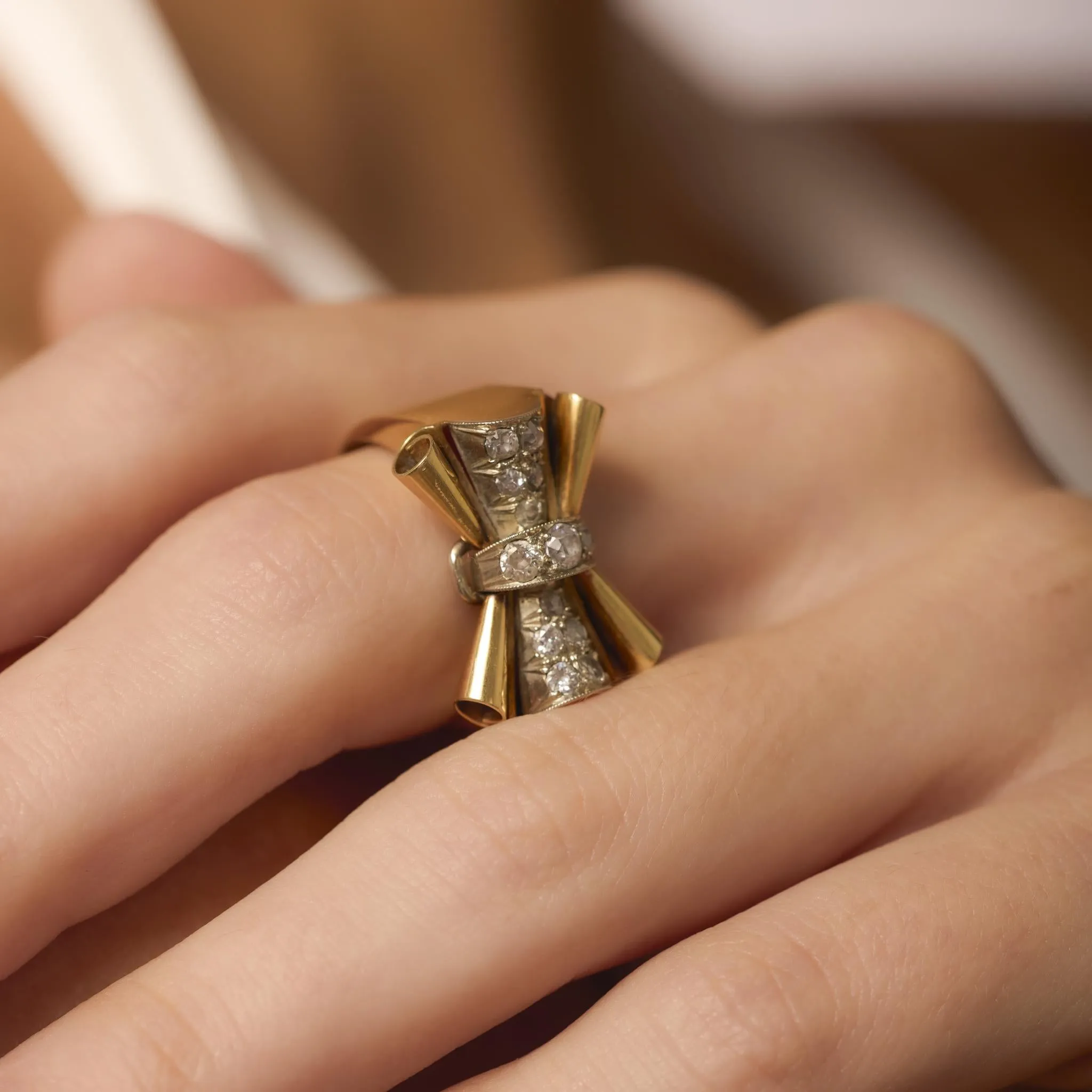 Retro diamond 14k yellow gold tank ring